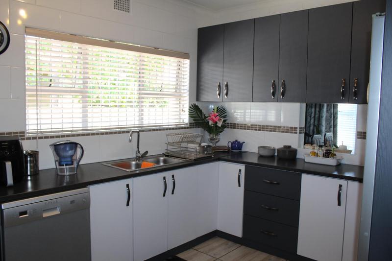 4 Bedroom Property for Sale in Vasco Estate Western Cape